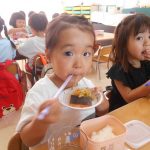 お箸上手になったよ