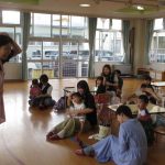 すみれ・手遊び(雷どんがやってきた)